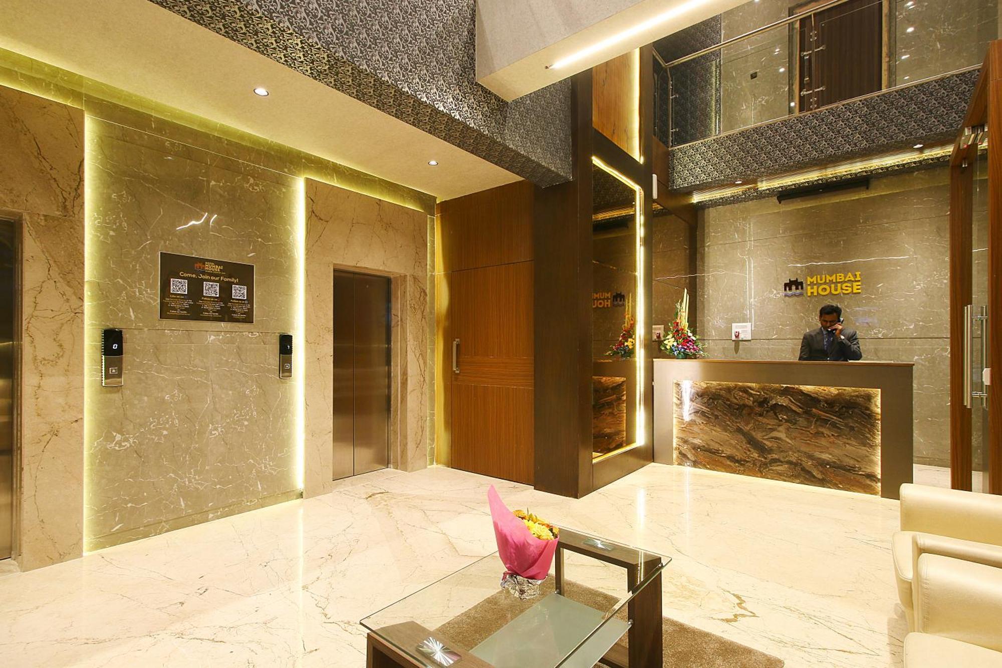 Mumbai House Luxury Apartments Santacruz East, 孟买 外观 照片