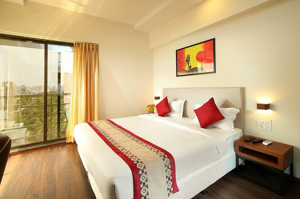 Mumbai House Luxury Apartments Santacruz East, 孟买 外观 照片