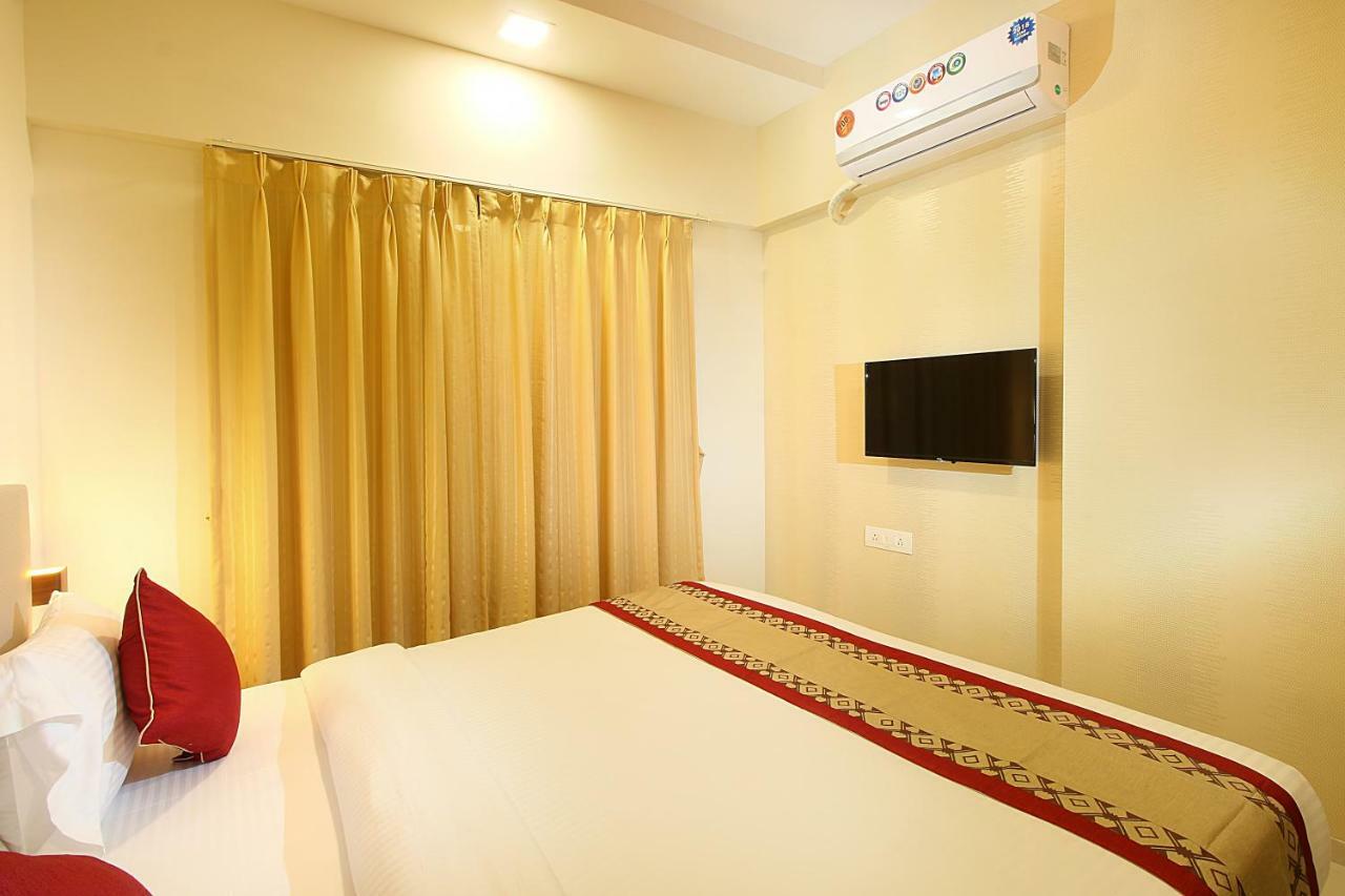 Mumbai House Luxury Apartments Santacruz East, 孟买 外观 照片